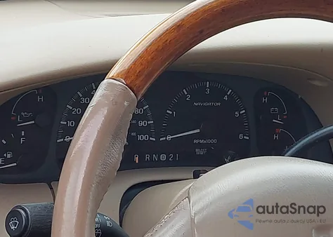 1999 Lincoln Navigator из США, поврежденный, VIN 5LMPU28L6XLJ01459